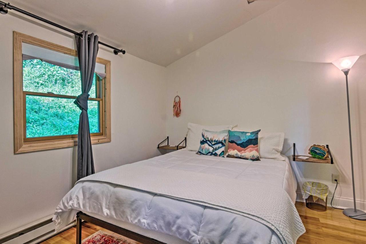 הוילה Cozy And Charming Asheville Cabin 5 Mi To Downtown! מראה חיצוני תמונה
